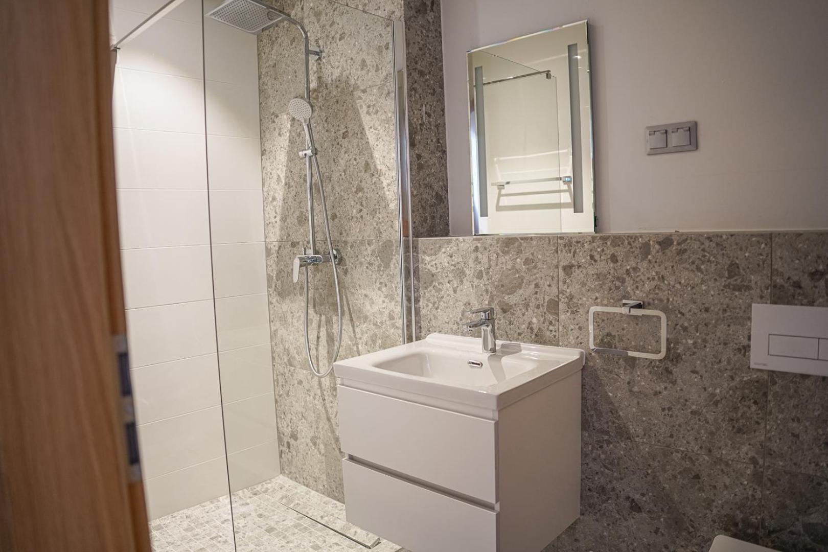 Diamond Luxury Apartment *